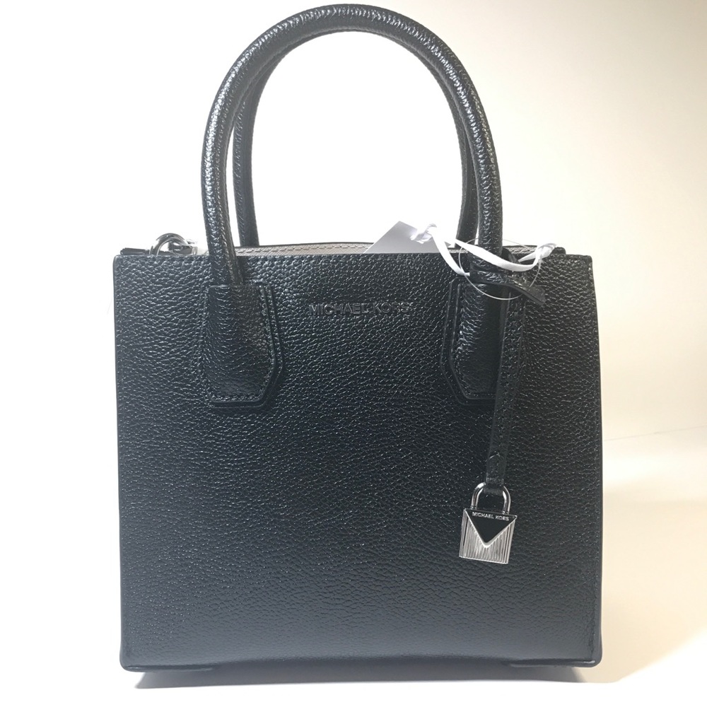 Michael Kors Mercer Kors Studio Black MD messenger
